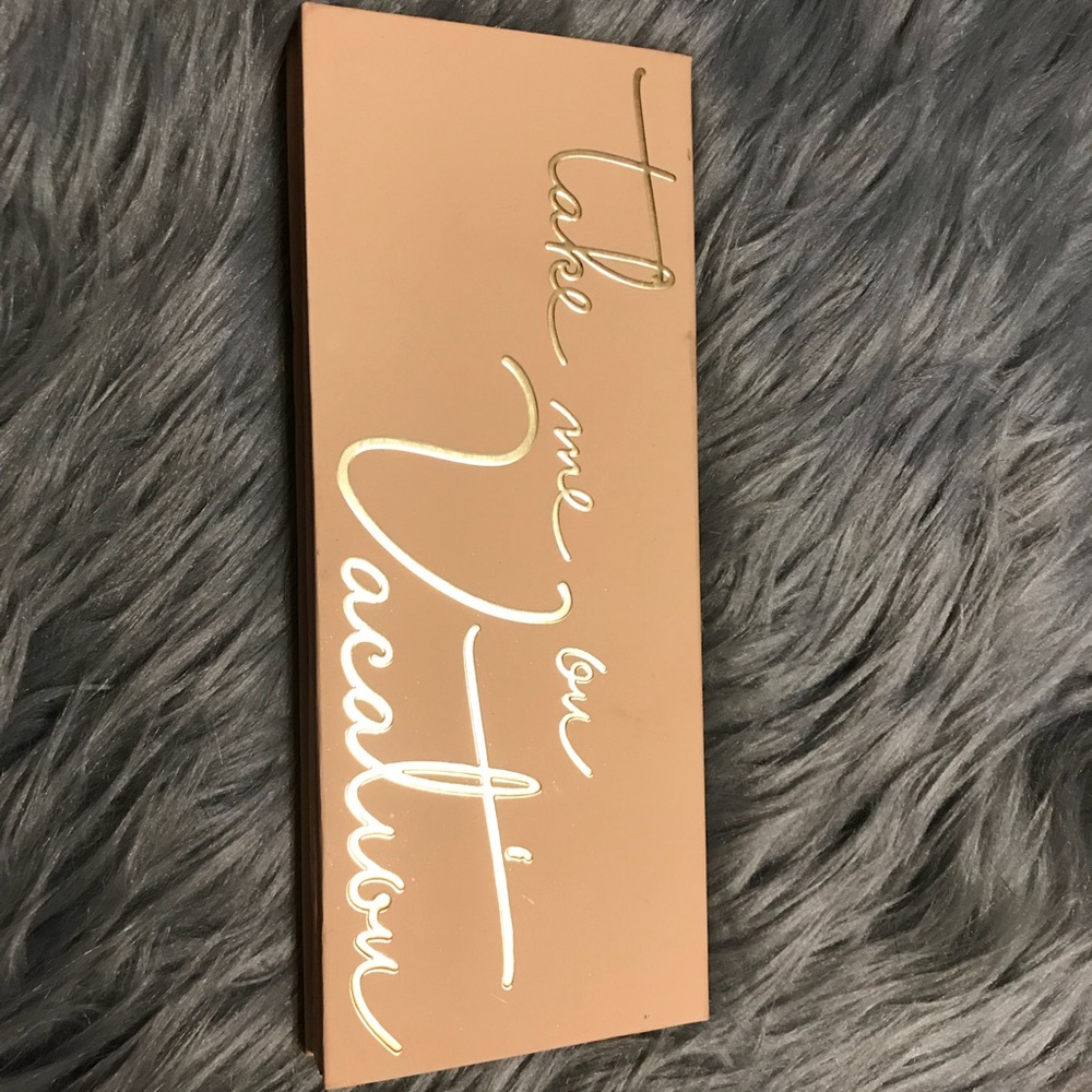 Kylie Cosmetics Take Me on Vacation palette